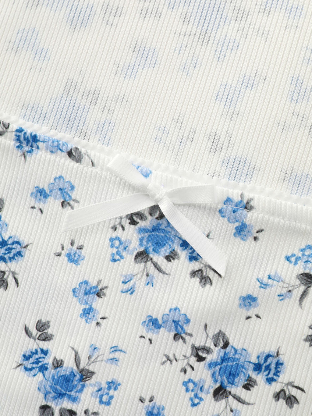 Stretchy Floral Print Curvy Hem T-Shirt