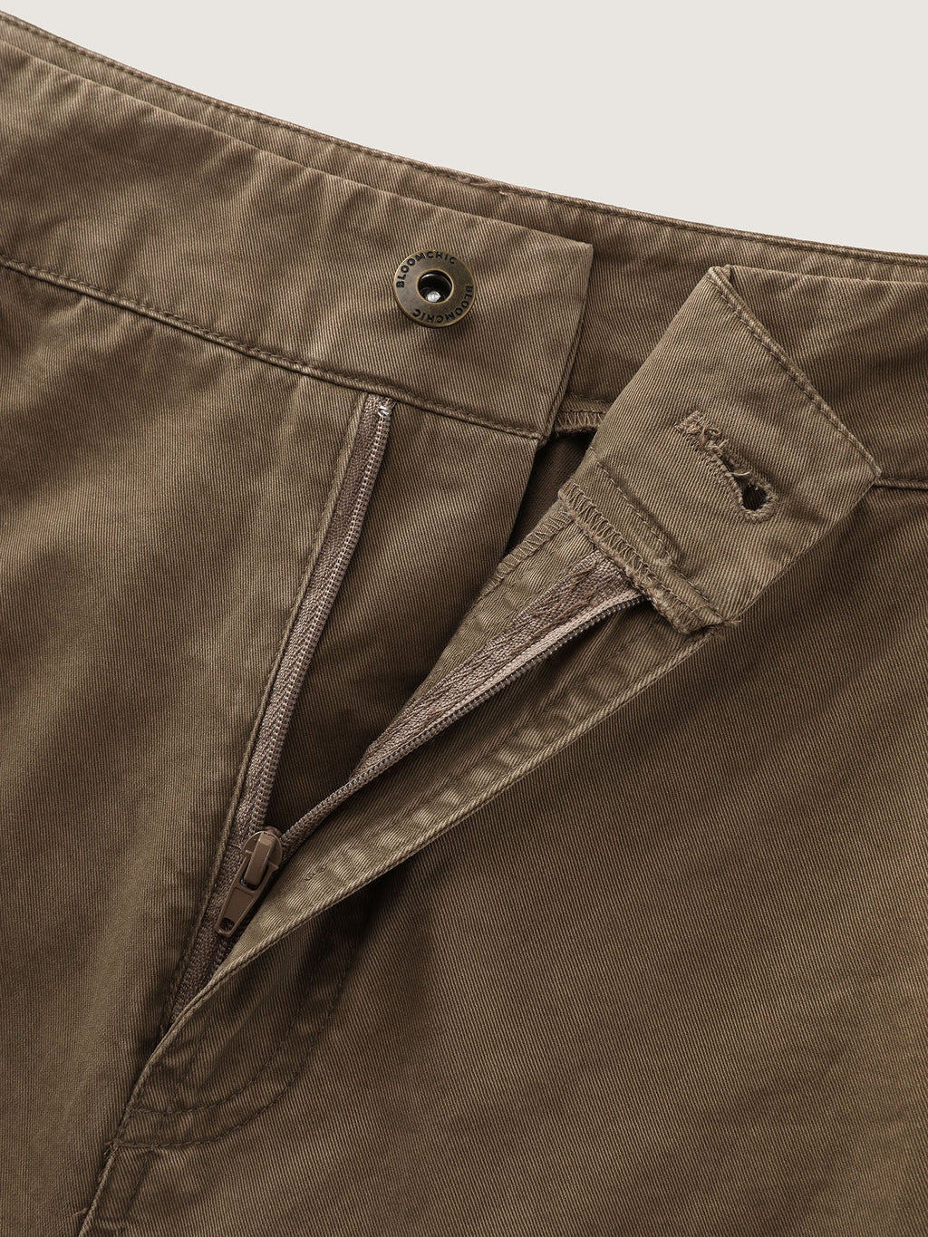 Cotton Washed And Distressed Pleated Pants