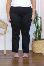 Lara Pull on Jeans in Black