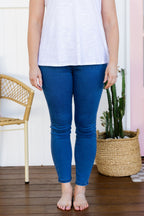 Corey Pull on Jeans in Mid Blue