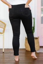 Corey Pull on Jeans in Black