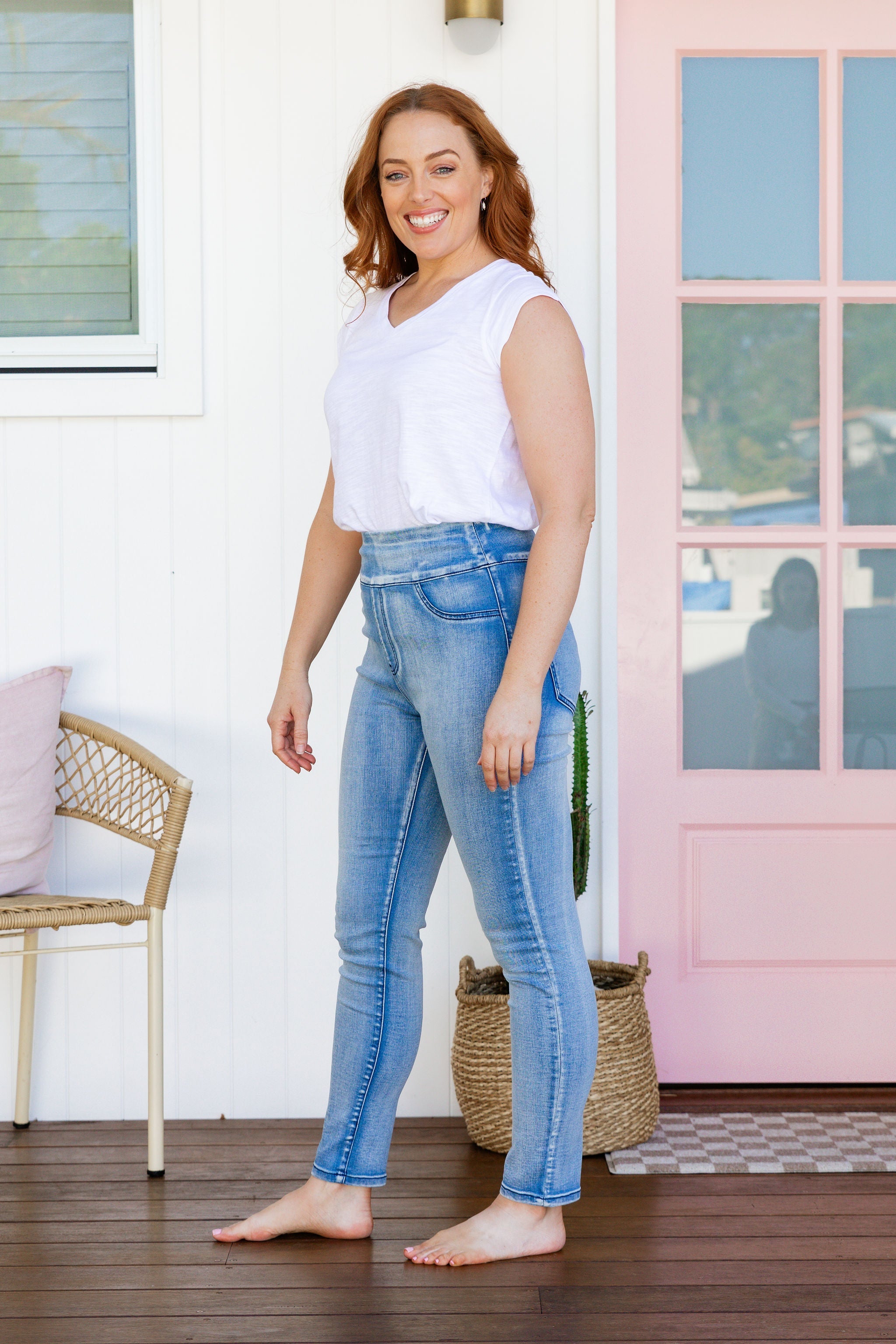 Corey Pull on Jeans in Light Blue