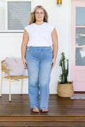 Lara Pull on Jeans in Light Blue Wash