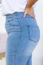 Lara Pull on Jeans in Light Blue Wash