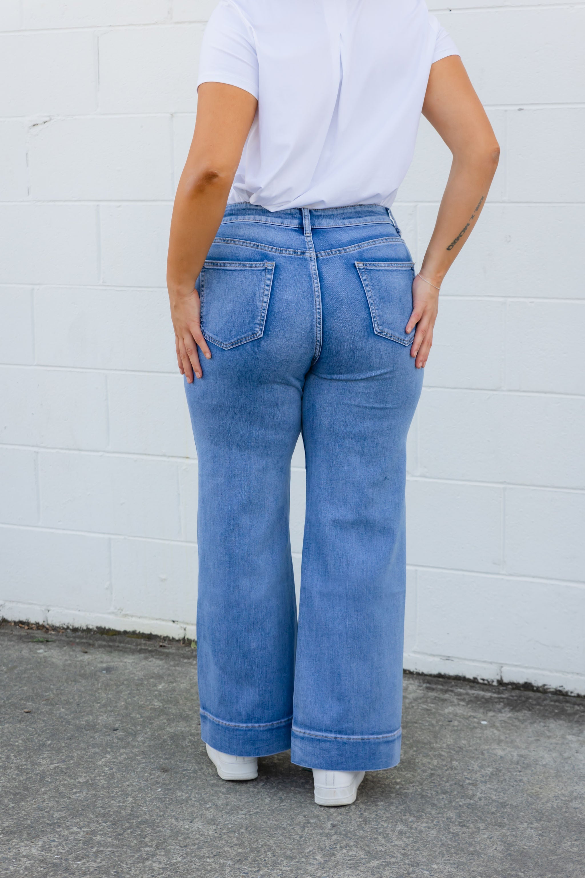 Elton High Waisted Retro Jeans