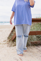 Jace Relaxed Ripped Jeans in Light Blue
