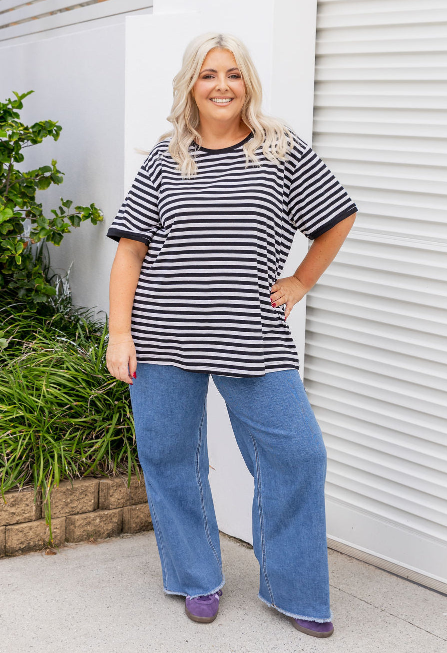 Rikki Jeans in Mid Blue