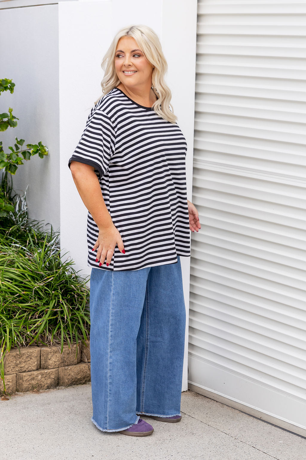 Rikki Jeans in Mid Blue