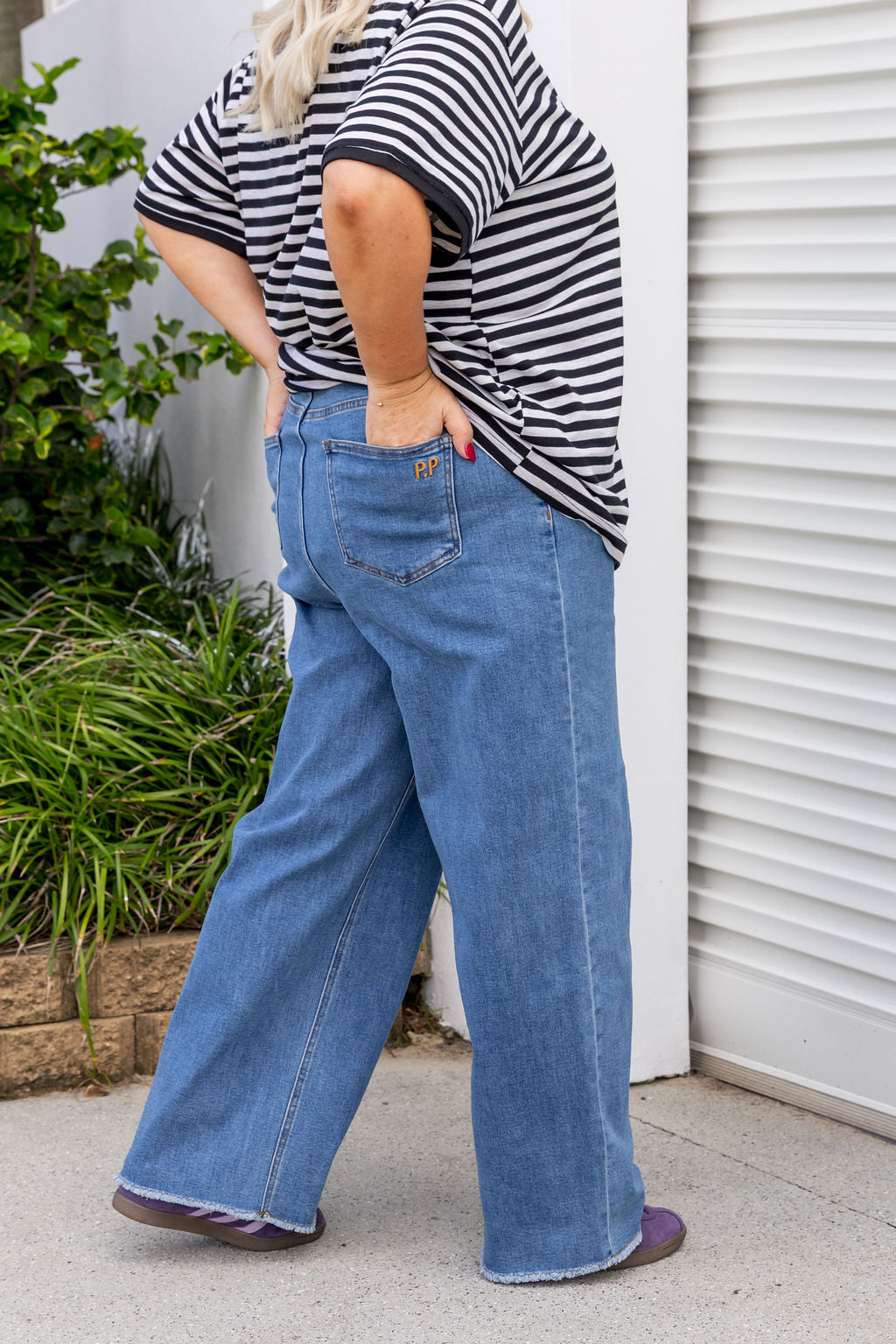 Rikki Jeans in Mid Blue