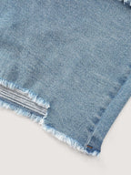 Stretchy Skinny-Fit Raw Hem Denim Shorts