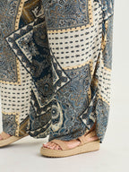 Supersoft Geometric Print Shirred Waist Pants