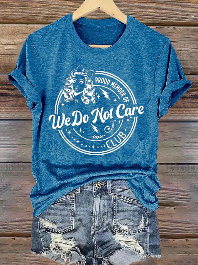 Women's  Round-Neck Retro Funny Proud Member Of  Club We Do Not Care Menopause Perimenopause Print T-Shirt