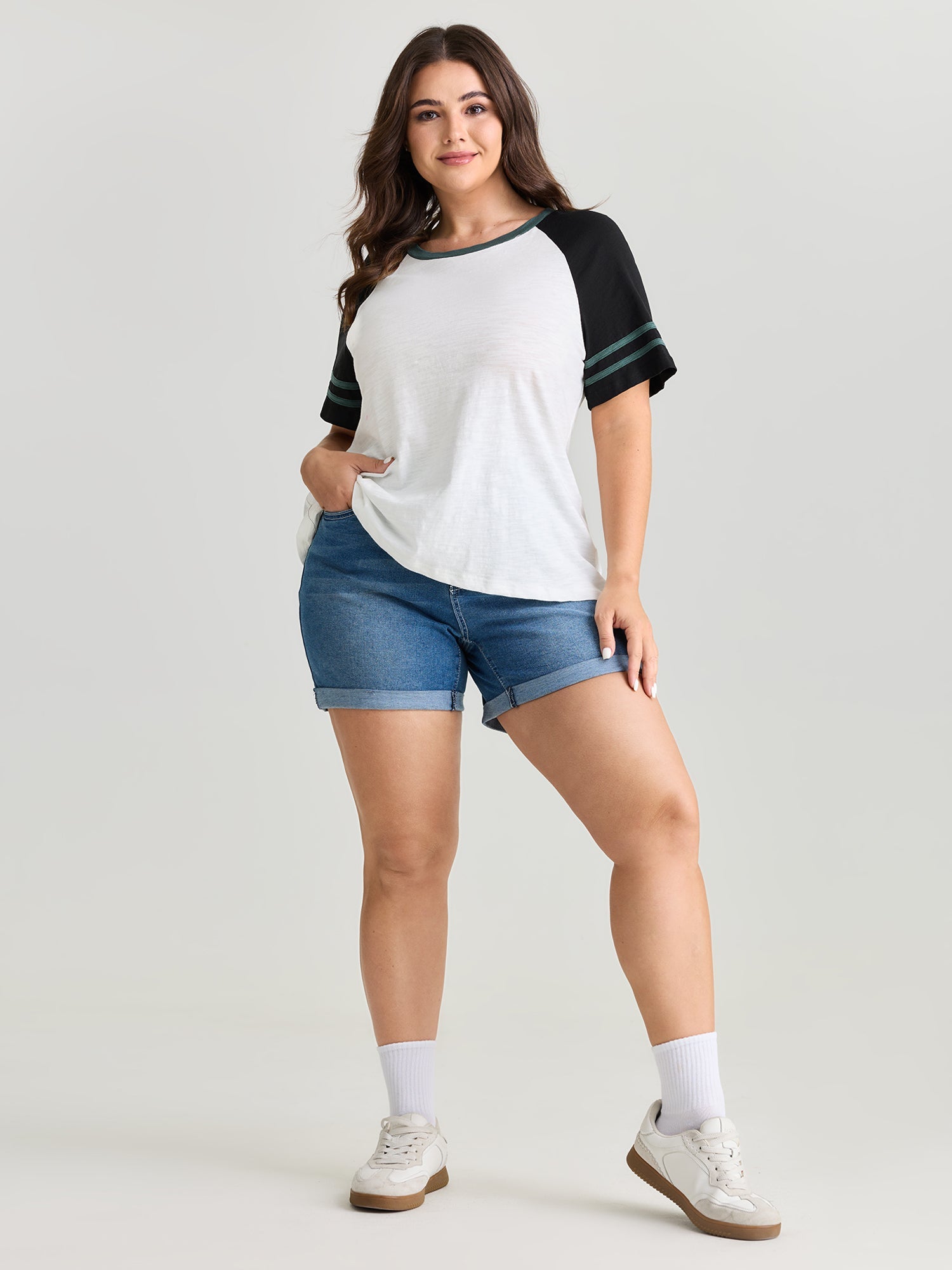 Cotton Stretchy Raglan Color Contrast Sleeve T-Shirt
