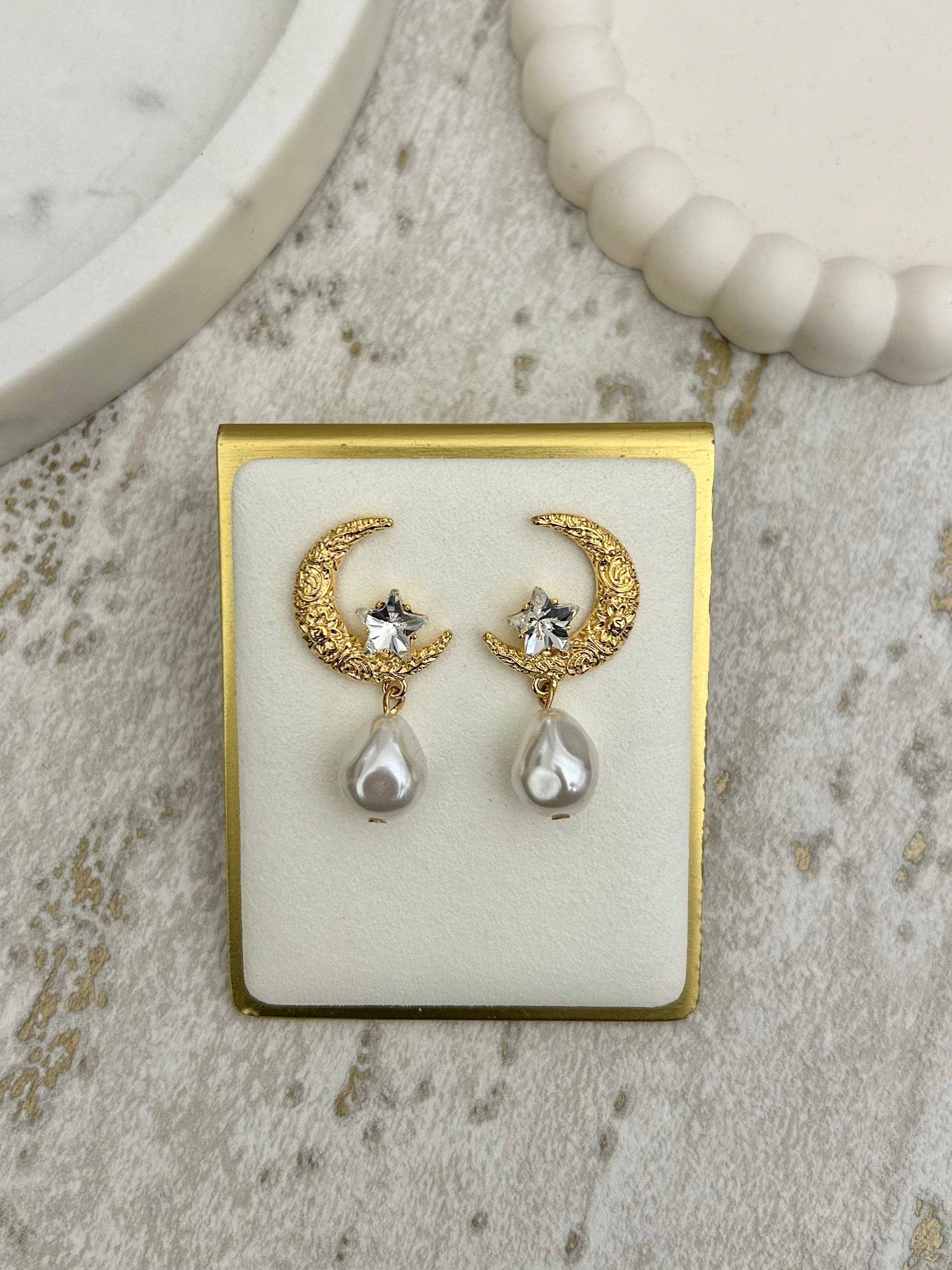 Moon Star & Pearl Earrings (2 Colours)