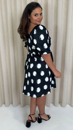 CurveWow Milkmaid Mini Dress Mono Spot