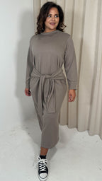 CurveWow Midi Jumper Dress With Tie Waist Beige
