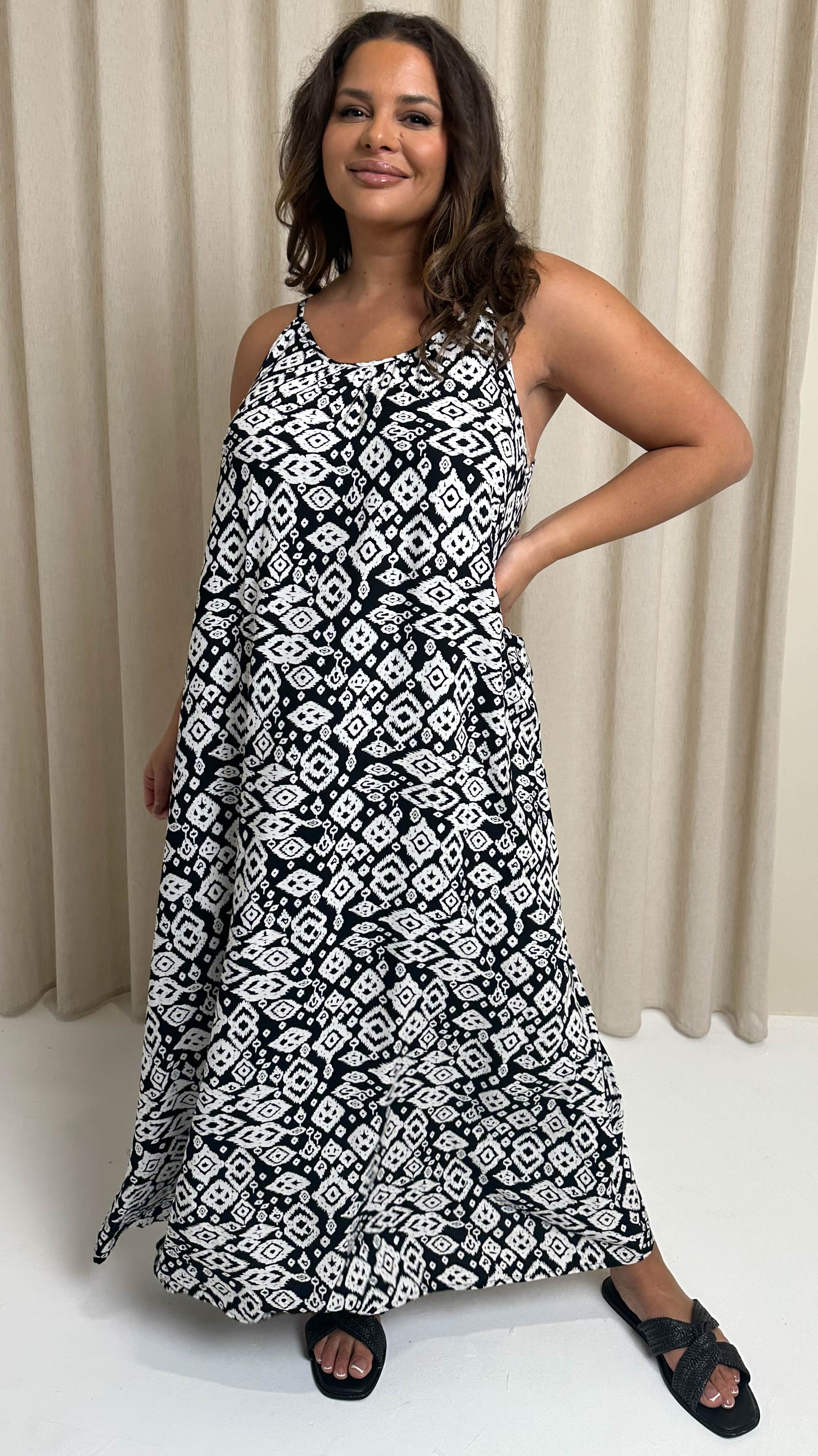 CurveWow Swing Cami Maxi Dress Mono Aztec