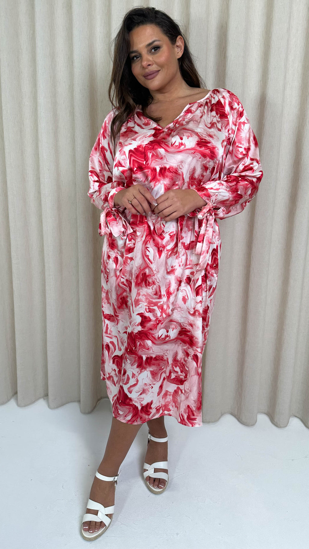 CurveWow V Neck Tie Waist Dress Red Marble