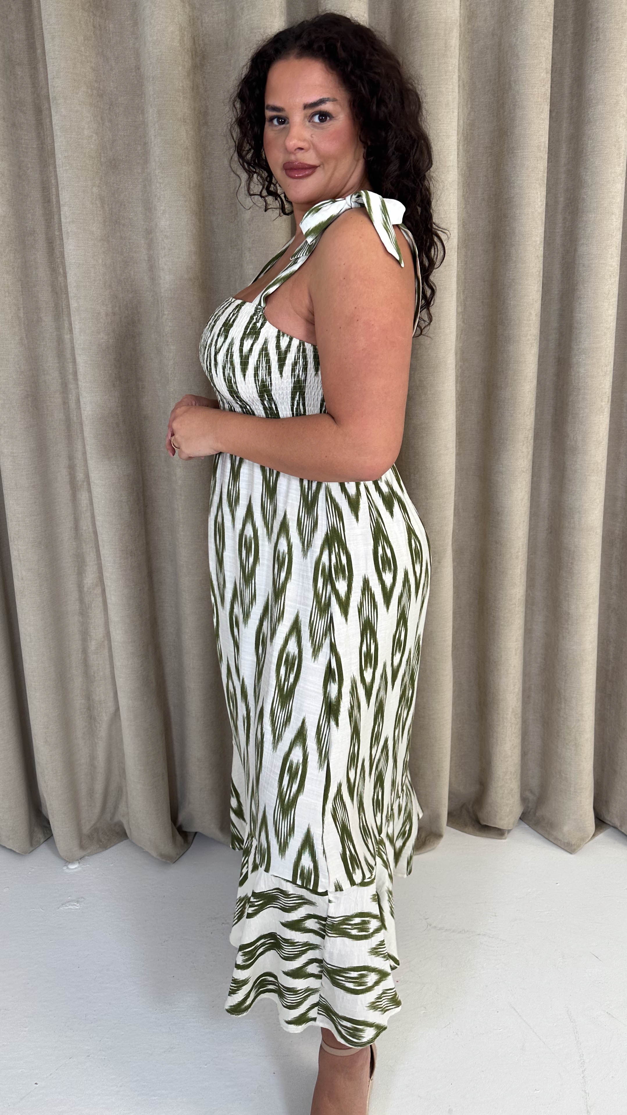 CurveWow Tie Shoulder Strappy Midaxi Dress Green Ikat Print