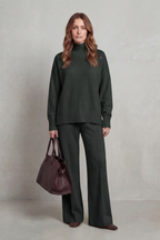 Casavella – Folded collar charm – Knit lounge set