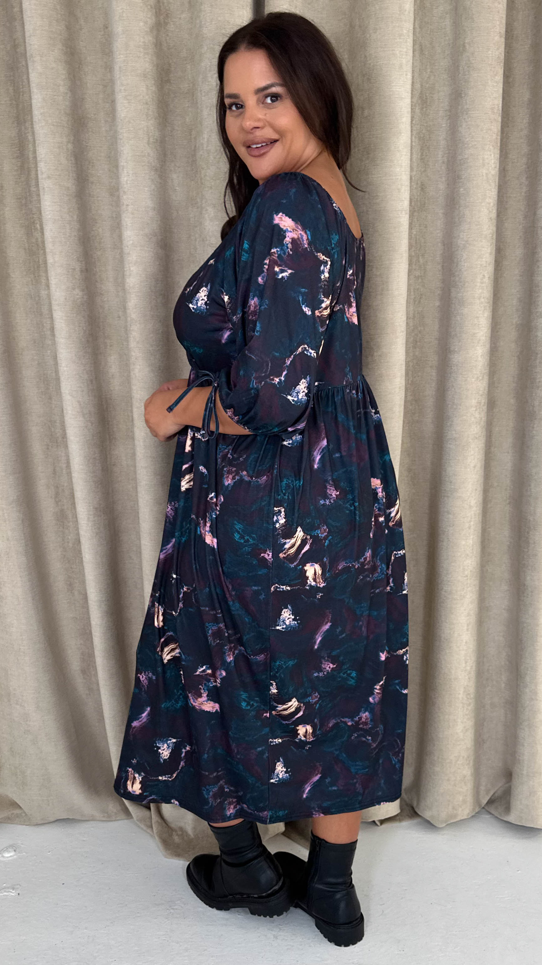 CurveWow Wrap 3/4 Balloon Sleeve Milkmaid Dress Black Marble