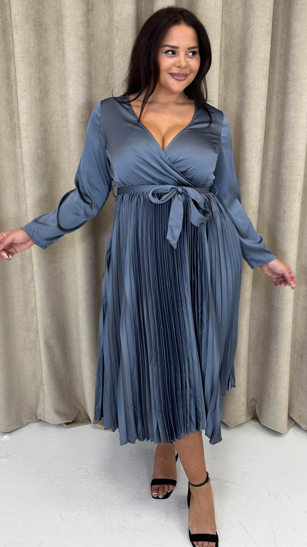 CurveWow Long Sleeve Pleated Wrap Dress Gunmetal Grey