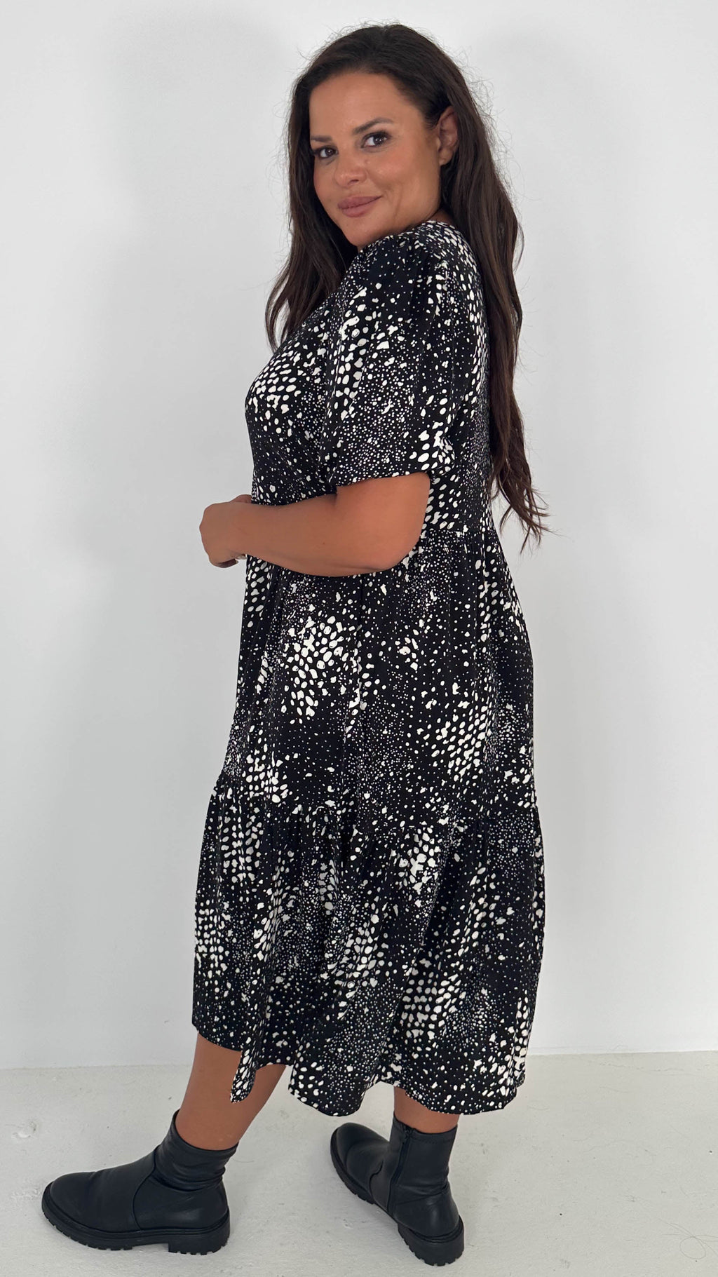 CurveWow Printed Midi Smock Dress Black Spot