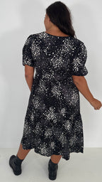 CurveWow Printed Midi Smock Dress Black Spot