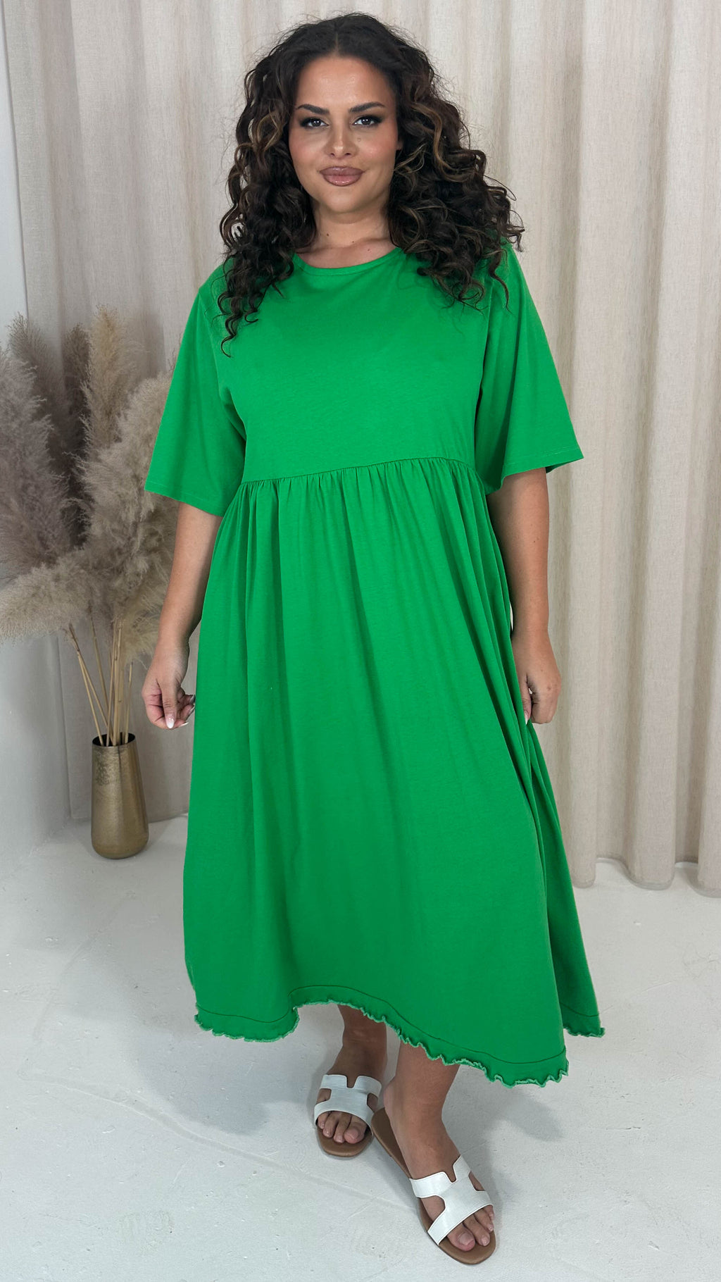 CurveWow Lettuce Hem Smock Midi Dress Green