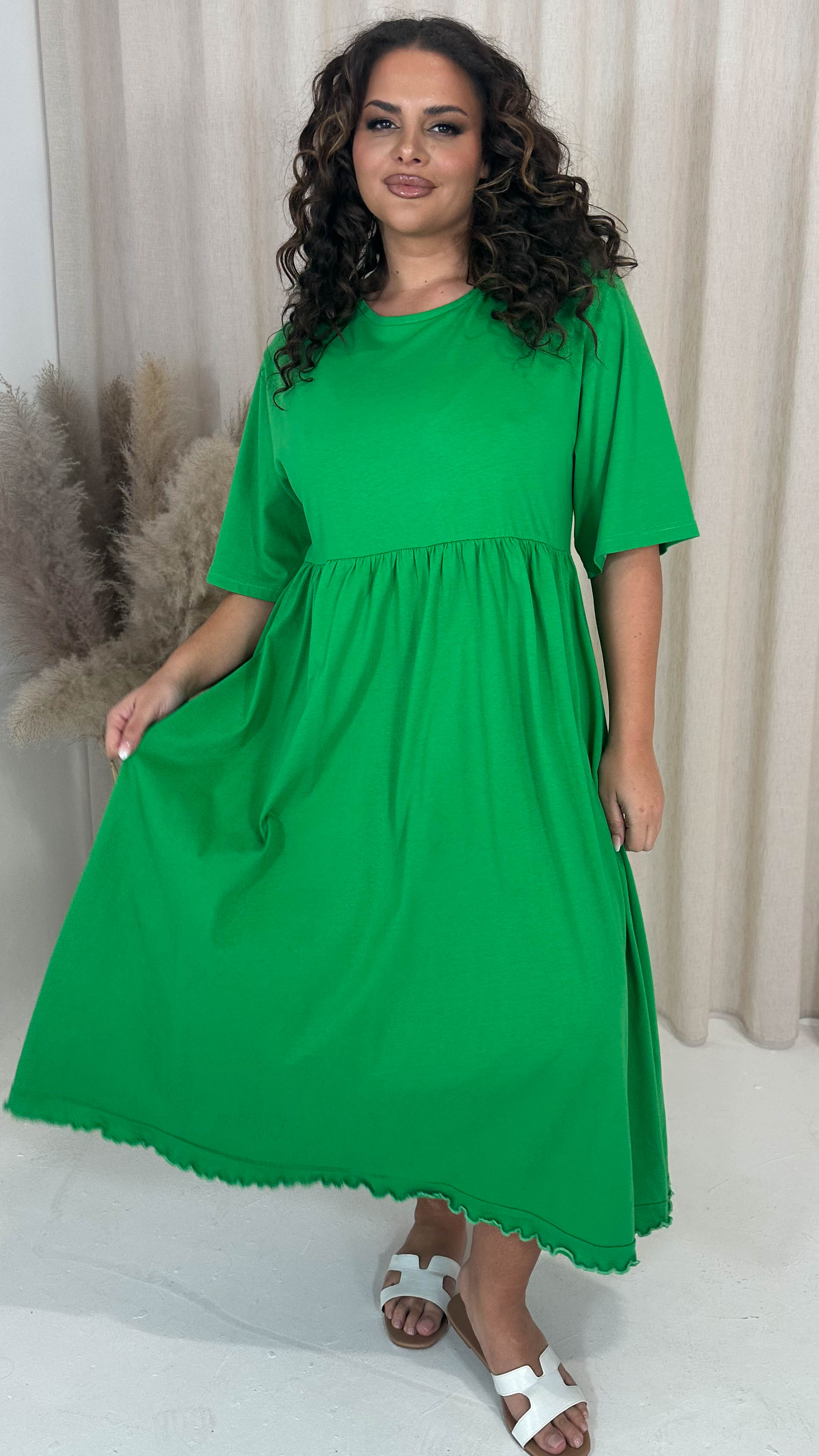 CurveWow Lettuce Hem Smock Midi Dress Green