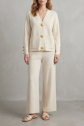 Livia – Gold button detail – Buttoned lounge set