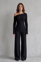 Lunavie – Asymmetric neckline – Knit lounge set