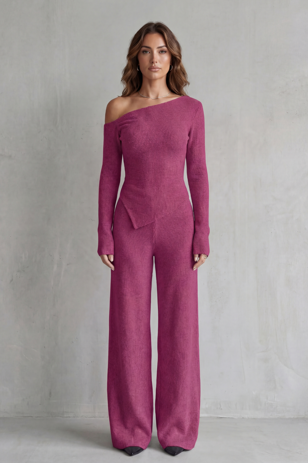 Lunavie – Asymmetric neckline – Knit lounge set