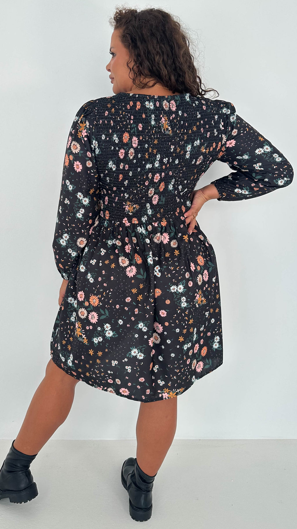 CurveWow Shirred Top Mini Dress Black Daisy