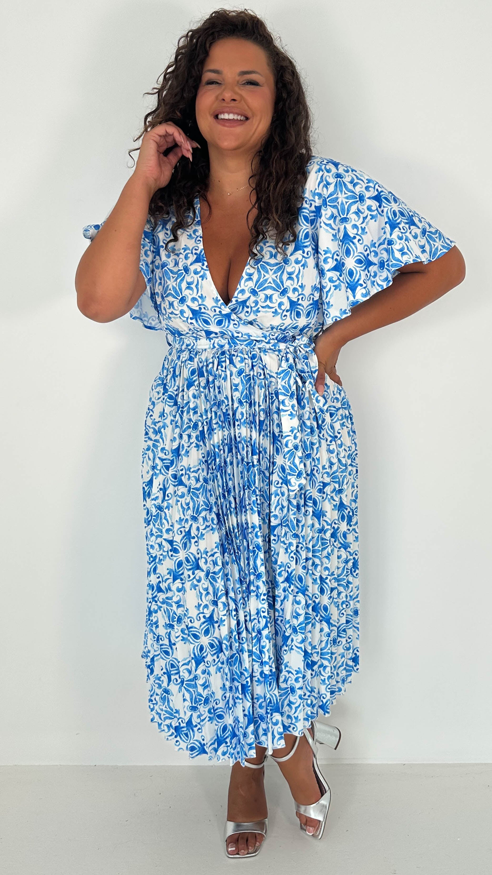 CurveWow Short Sleeve Pleated Wrap Dress Blue Print