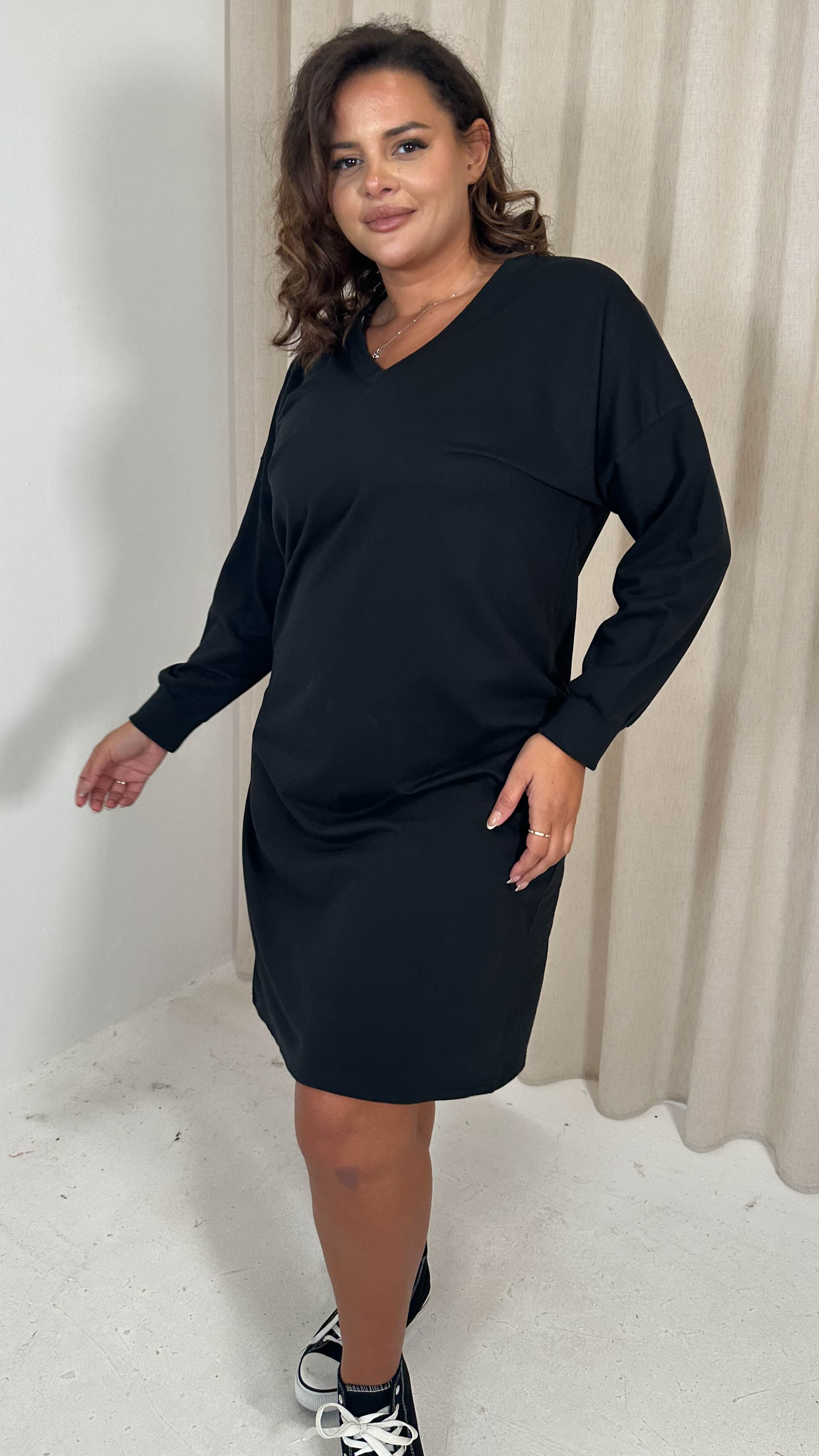 CurveWow V Neck Sweatshirt Dress Black