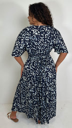 CurveWow Angel Sleeve Tie Back Maxi Dress Smudge