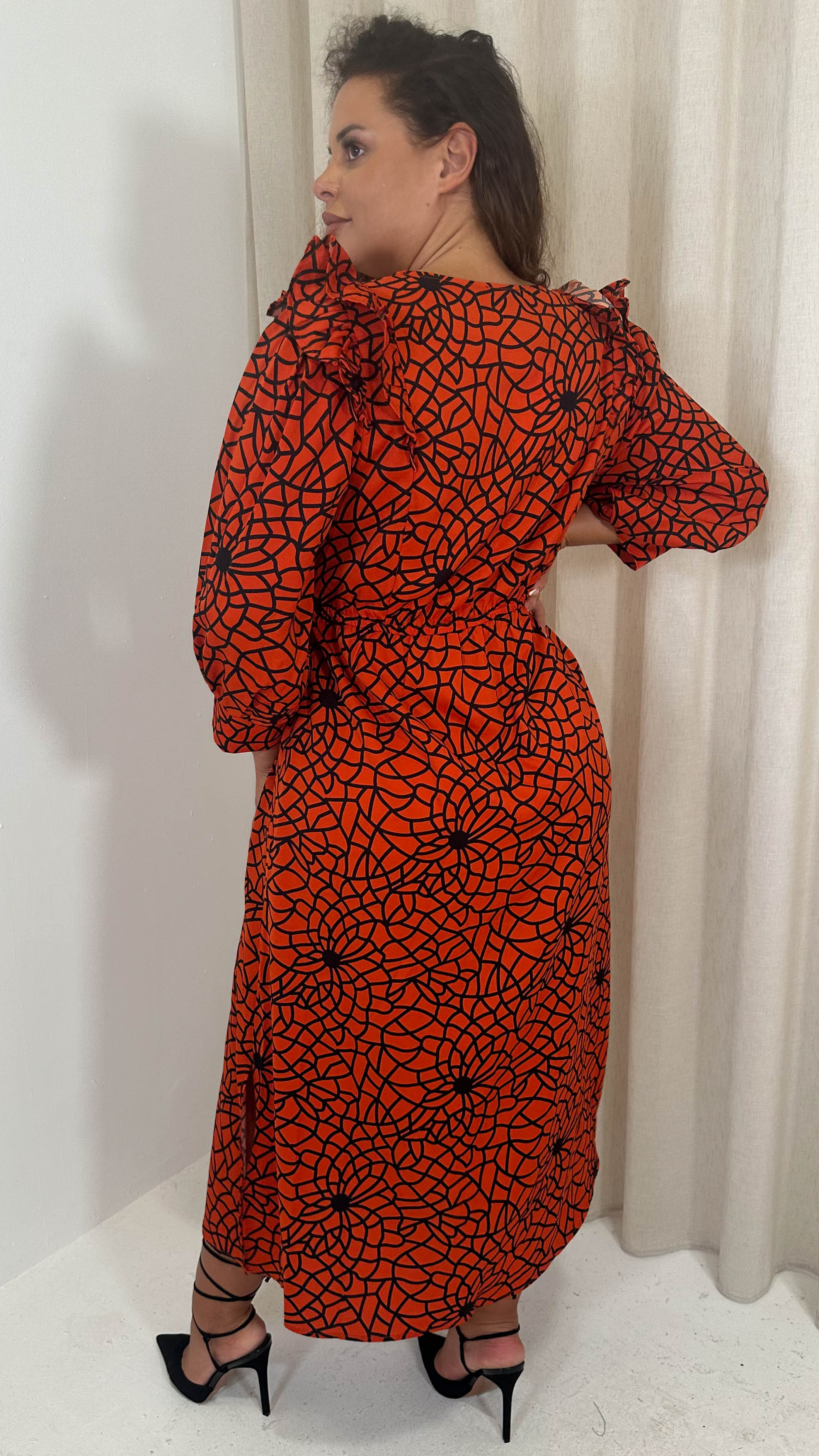 CurveWow Ruffle Shoulder V Neck Midi Dress Rust Grid