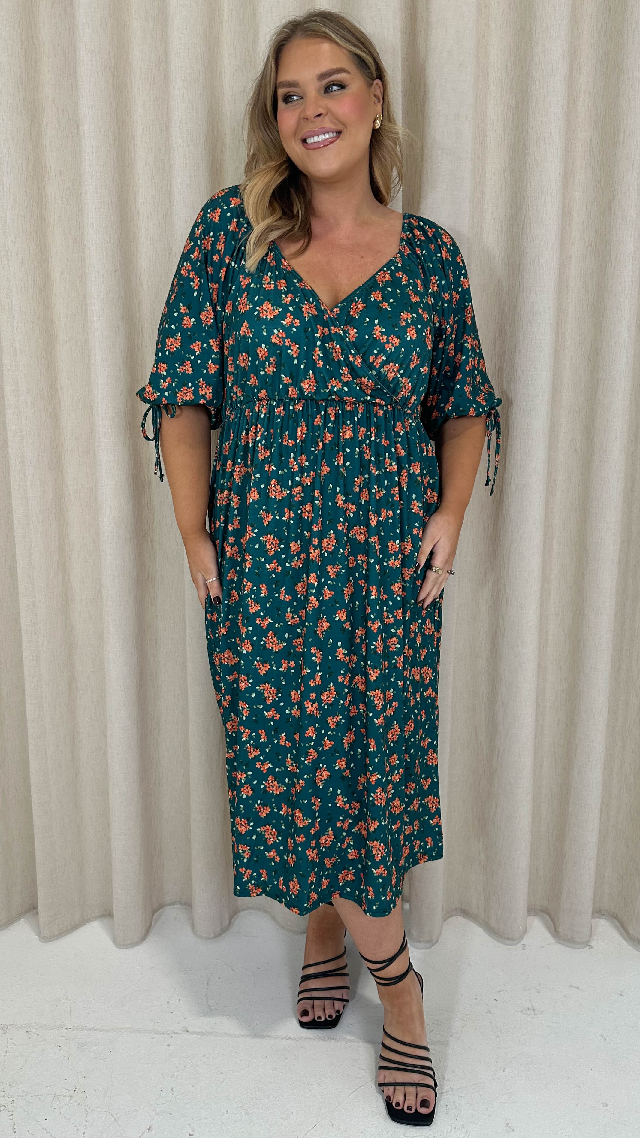 CurveWow Wrap 3/4 Balloon Sleeve Dress Green Floral