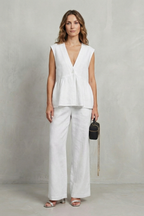 Rosélune – Soft ruffle elegance – Top and trouser set