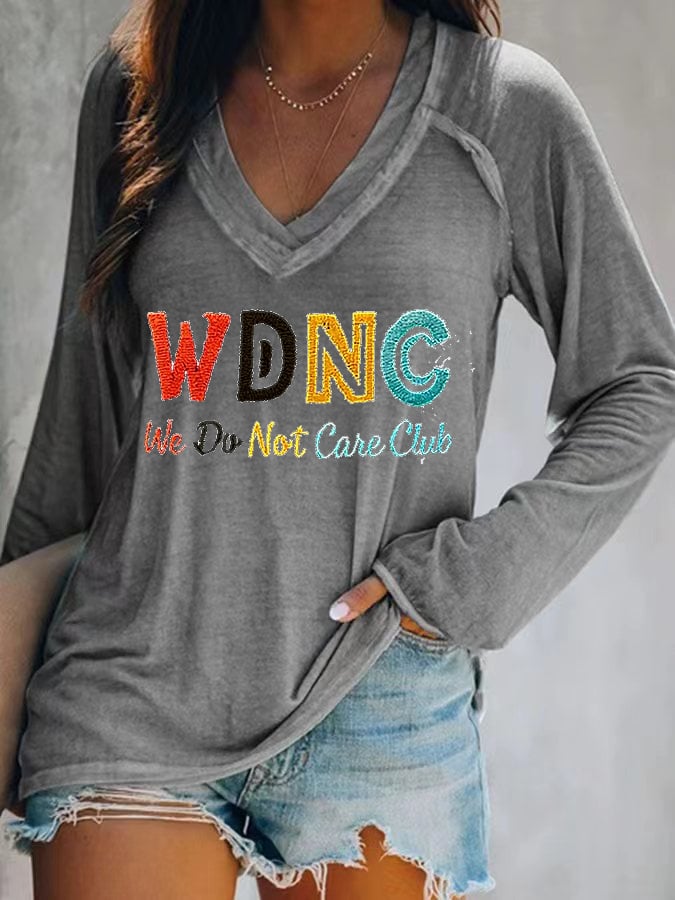 🔥Buy 3 Get 15% Off🔥Women's  V-neck Retro Funny Proud Member Of WDNC Club Menopause Perimenopause Print T-Shirt