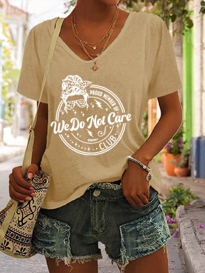 Women's  V-neck Retro Funny Proud Member Of  Club Menopause Perimenopause Print T-Shirt