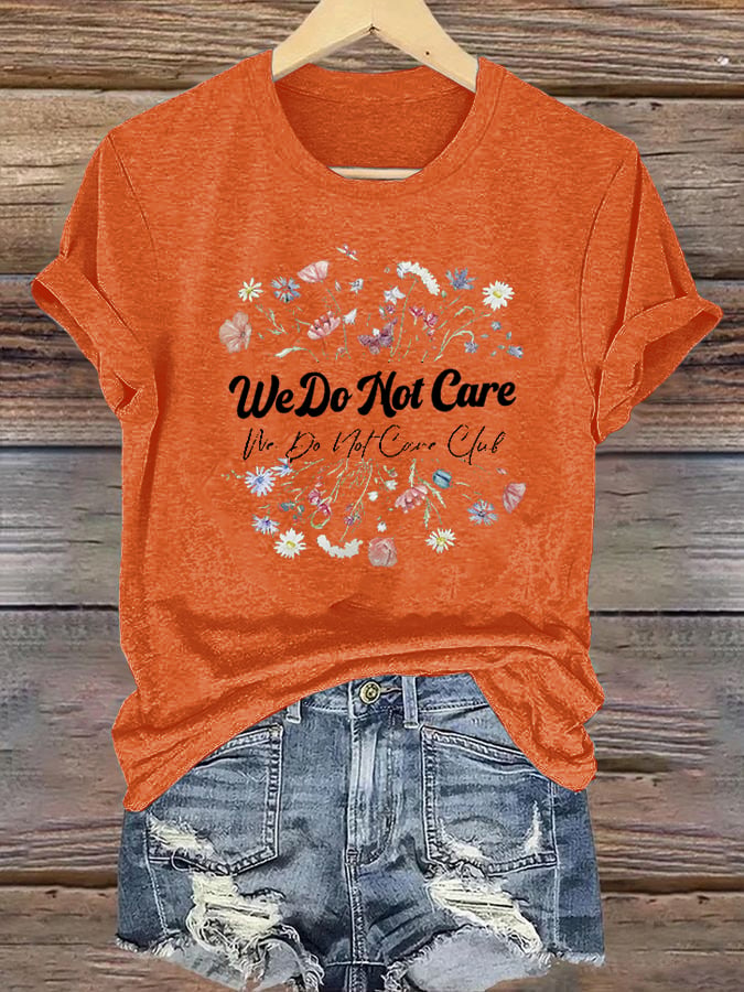 Women's Round-Neck Retro Funny Proud Member Of  Club We Do Not Care Menopause Perimenopause Print T-Shirt