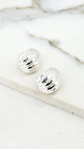 Ribbed Curved Droplet Earring (2 Colours)